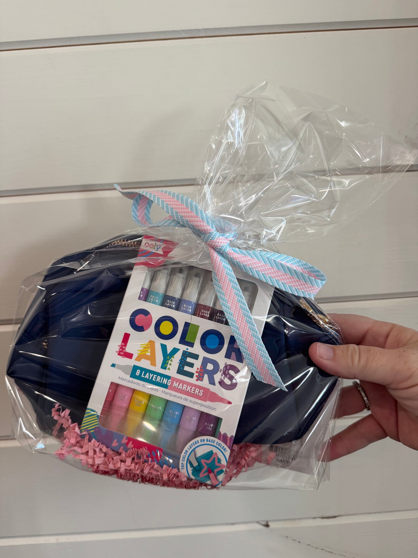 Markers & Bow Pouch